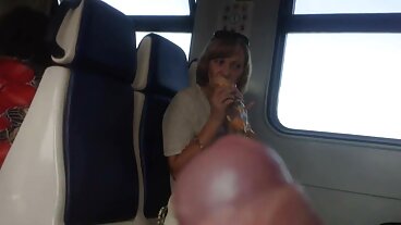 Sophie Dee wyruchana przez polskie filmy erotyczne podrywacze ogromnego monstrualnego czarnego kutasa 04